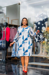 Elegant geometric print shift dress